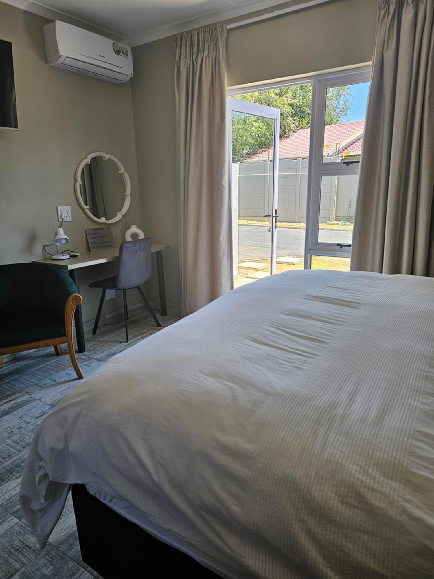 בוקסבורג The Armagh Guesthouse מראה חיצוני תמונה